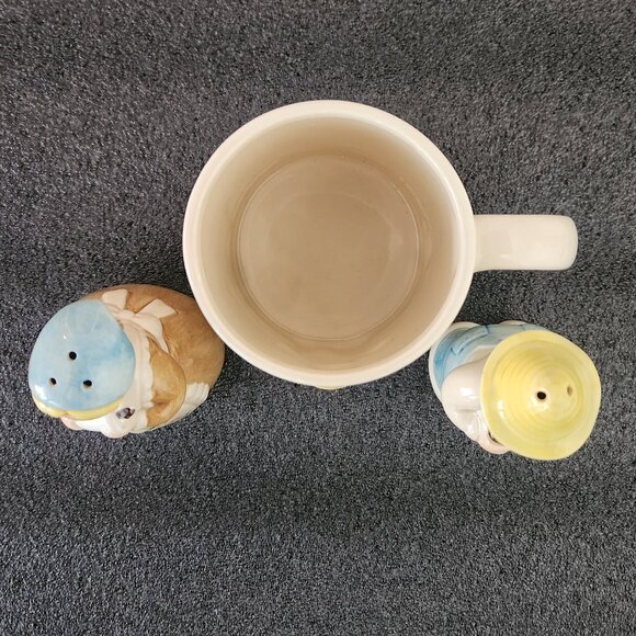 Farmer & Wife Salt & Pepper Shakers with Farmer Coffee Mug OTAGIRI Hand Crafted - Picture 6 of 16